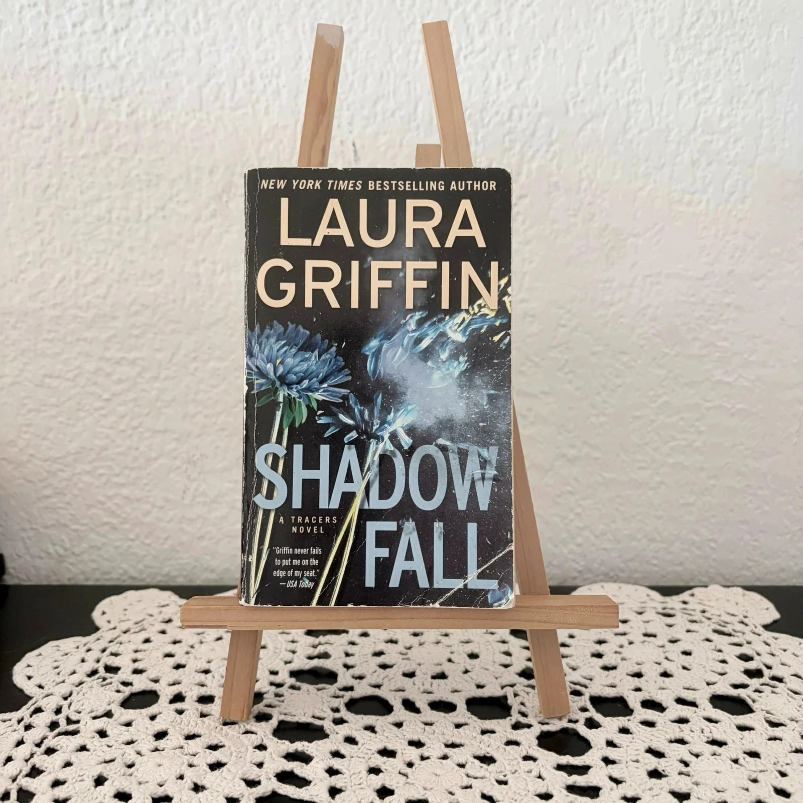Livro Inglês Laura Griffin Shadow Fall 🎁 – photo 2